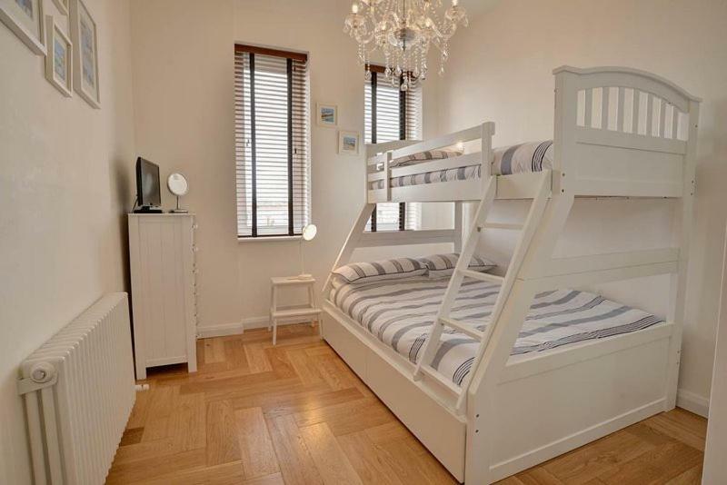 Boutique Balcony * Whitby